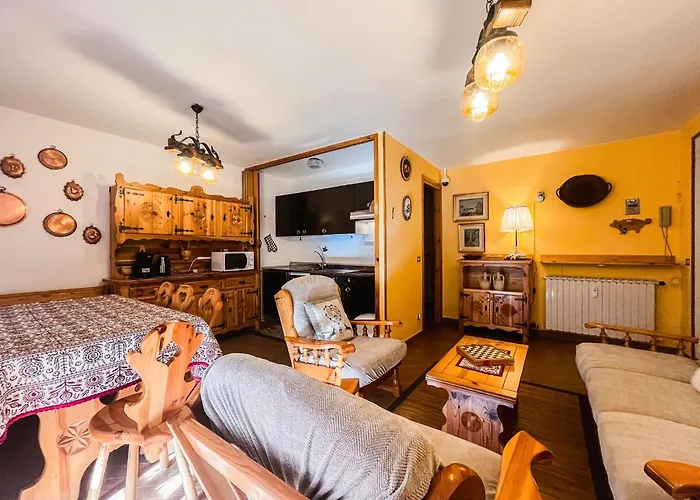 Rifugio Delle Cascate - Poluc Bilocale 샴폴루크